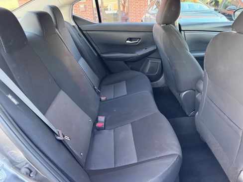 Used 2023 Nissan Sentra SV image 7