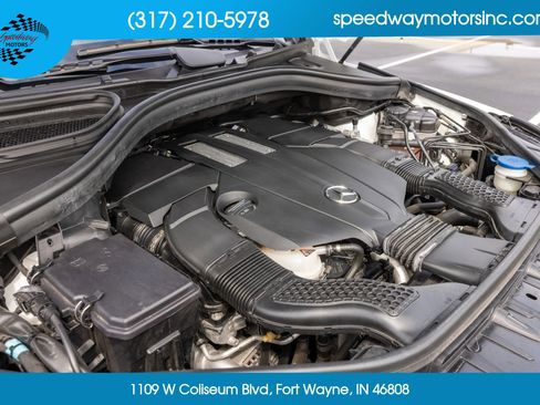 Used 2019 Mercedes-Benz GLE 400 4MATIC image 56