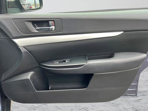 Used 2014 Subaru Outback 2.5i Premium image 28