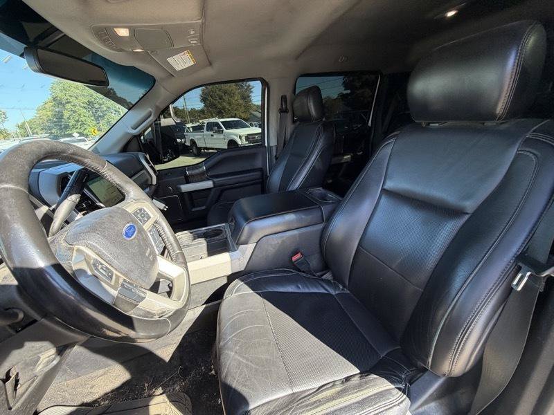 Used 2019 Ford F250 Lariat w/ Lariat Value Package AWD/4WD image 18