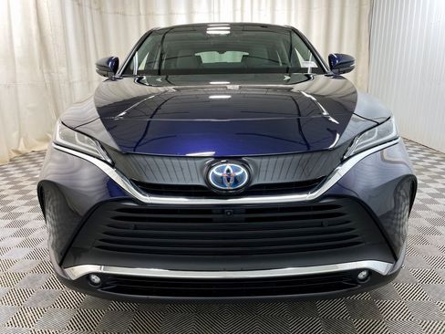 Used 2024 Toyota Venza Limited image 20