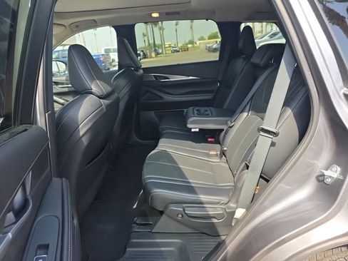 Certified 2023 INFINITI QX60 Luxe w/ Cargo Package FWD image 10