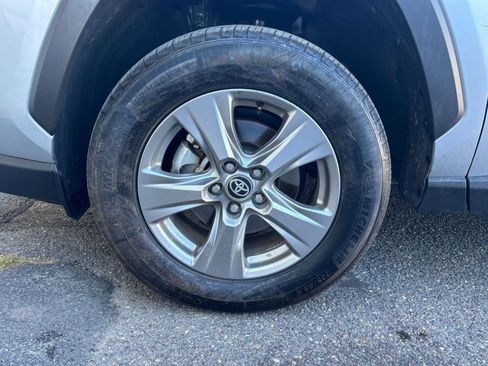 Used 2025 Toyota RAV4 LE image 25