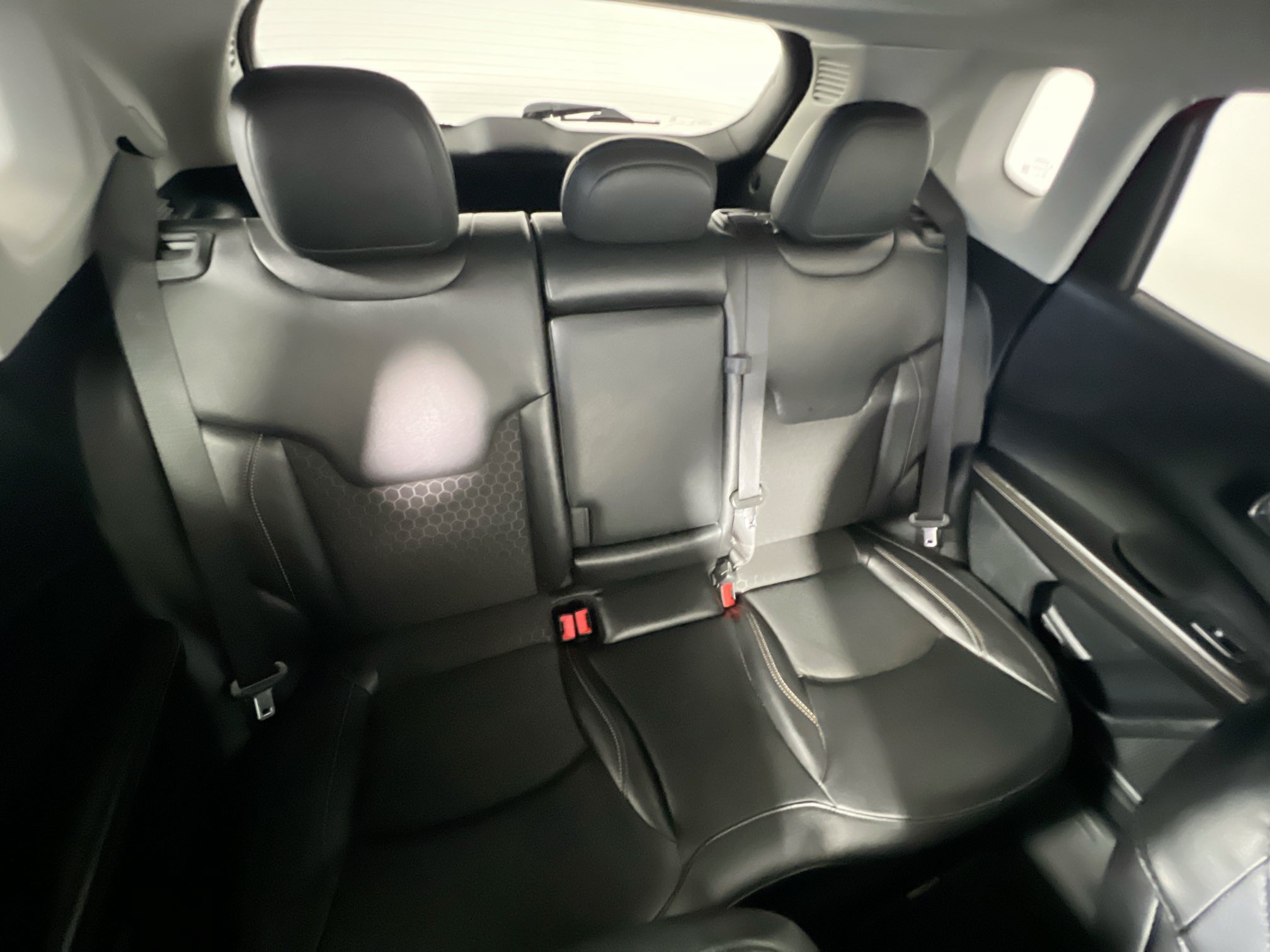 Used 2021 Jeep Compass Latitude w/ Sun and Sound Group FWD image 33
