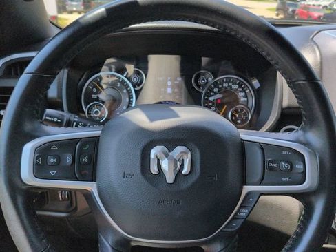 Used 2022 RAM 1500 Big Horn AWD/4WD image 33