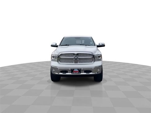Used 2017 RAM 1500 Laramie w/ Convenience Group image 3