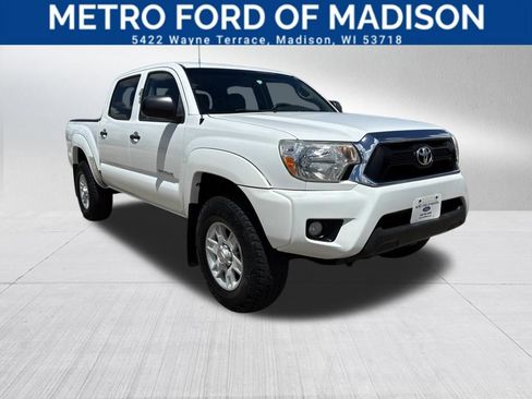 Used 2013 Toyota Tacoma 4x4 Double Cab w/ SR5 Pkg image 2