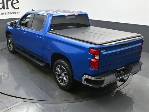 Used 2022 Chevrolet Silverado 1500 LT image 40