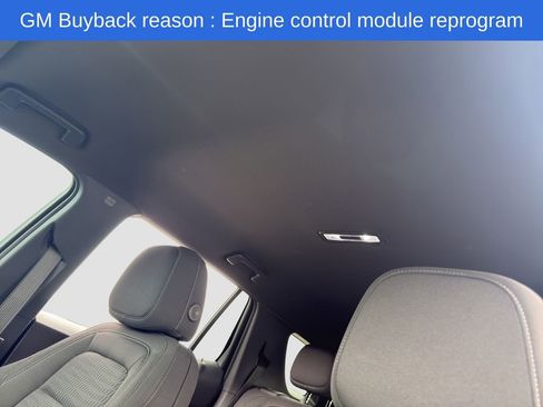 Used 2025 Chevrolet Equinox LT w/ Safety and Technology Package FWD image 27
