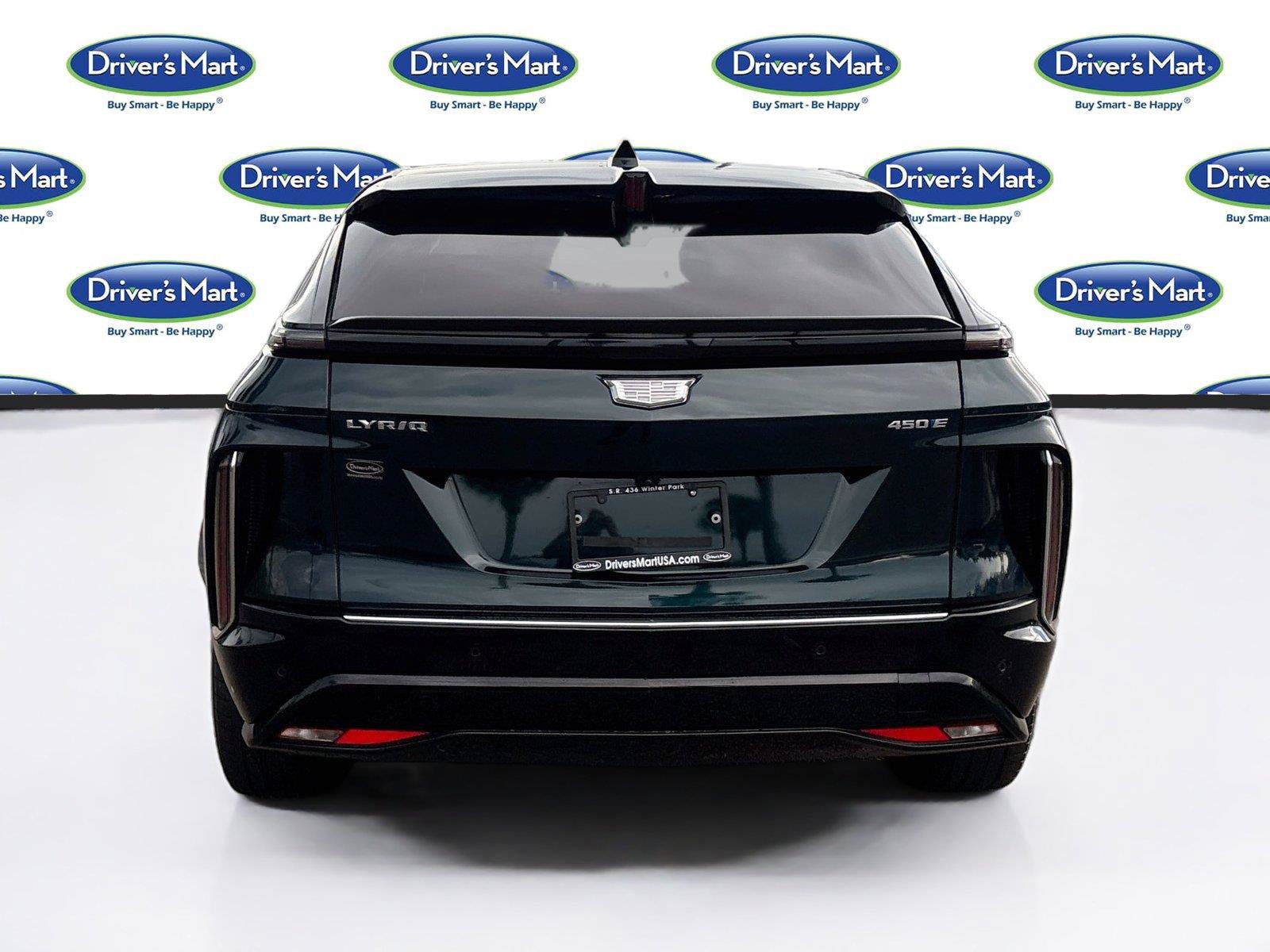 Used 2024 Cadillac Lyriq Tech RWD image 6