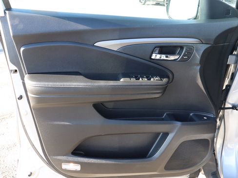 Used 2023 Honda Ridgeline RTL-E image 15