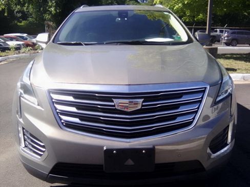Used 2019 Cadillac XT5 Premium Luxury w/ Driver Assist Package FWD image 14