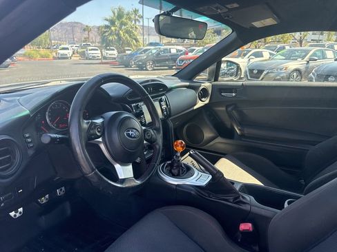 Used 2017 Subaru BRZ Premium RWD image 18