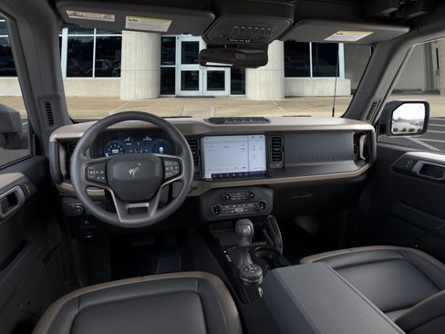 New 2026 Ford Bronco Big Bend w/ Black Diamond Package AWD/4WD image 34