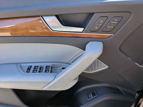 Used 2022 Audi Q5 2.0T Premium Plus image 15