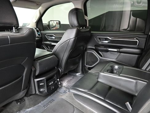 Used 2022 RAM 1500 Laramie AWD/4WD image 30