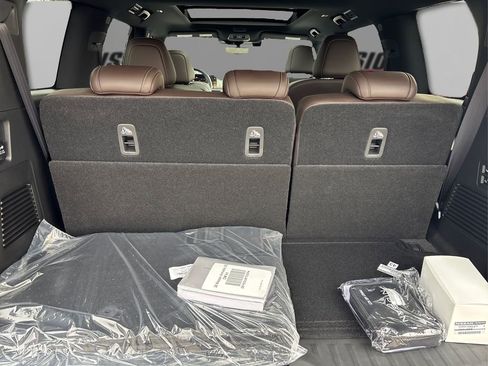 New 2026 Nissan Armada Platinum Reserve AWD/4WD image 10