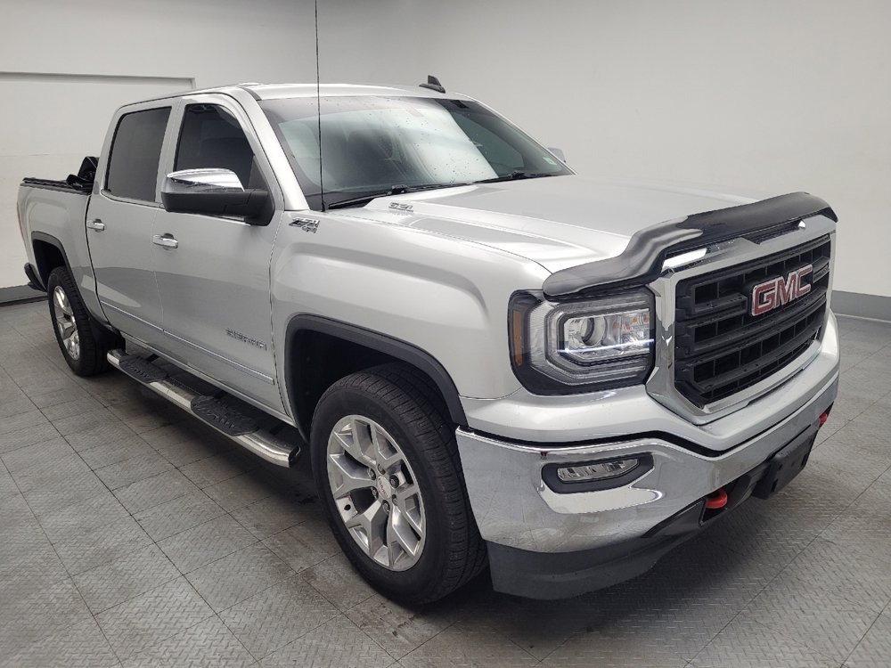 Used 2018 GMC Sierra 1500 SLT w/ SLT Premium Package AWD/4WD image 13