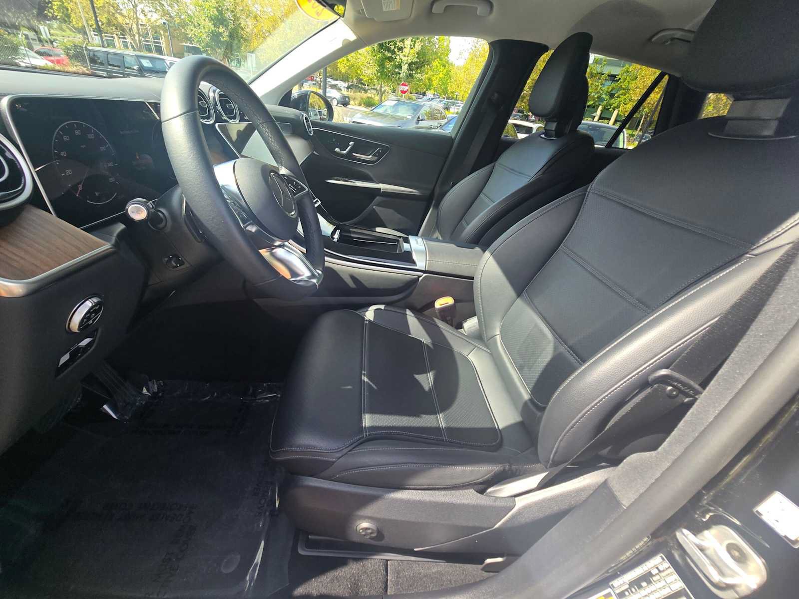 Certified 2025 Mercedes-Benz GLC 350e 4MATIC image 23