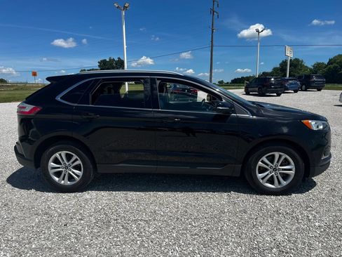 Used 2020 Ford Edge SEL AWD/4WD image 2