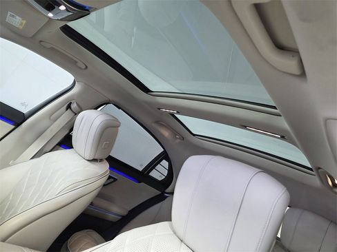 Certified 2023 Mercedes-Benz S 580 4MATIC Sedan image 12