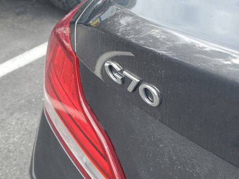 Used 2020 Genesis G70 2.0T w/ Elite Package image 8