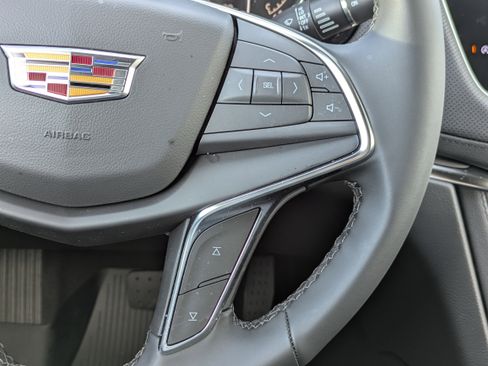 New 2026 Cadillac XT5 Luxury w/ LPO, Floor Liner Package image 26