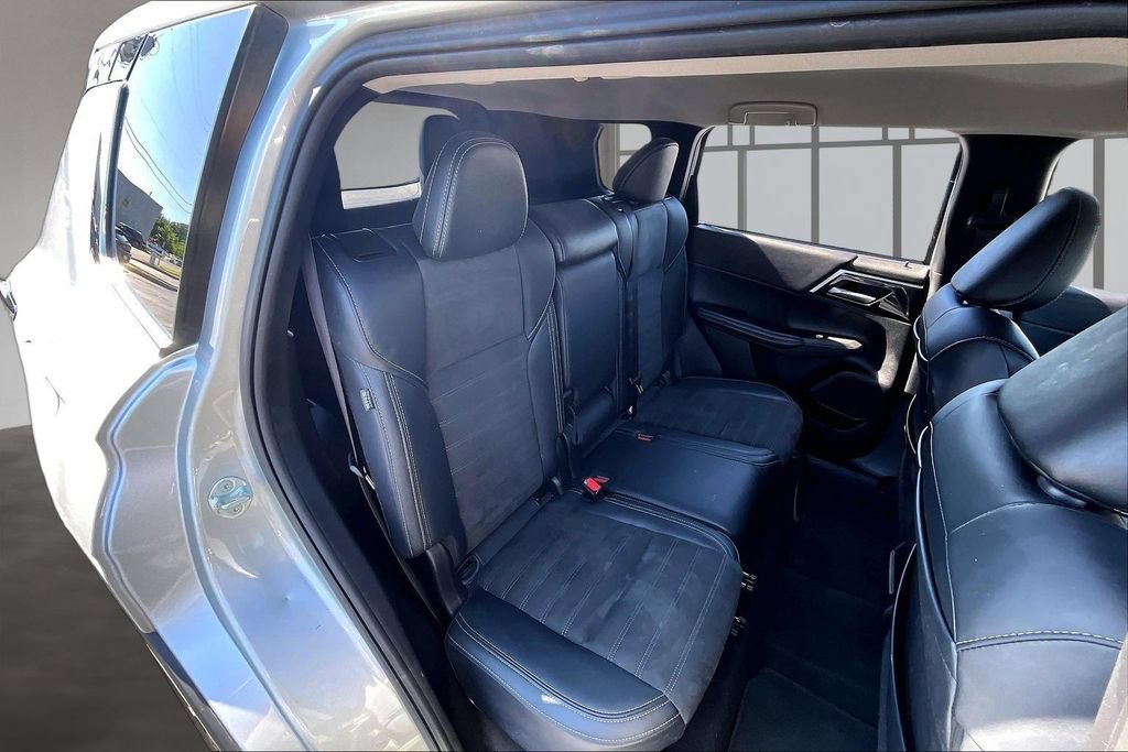 Used 2024 Mitsubishi Outlander SE Black Edition AWD/4WD image 27