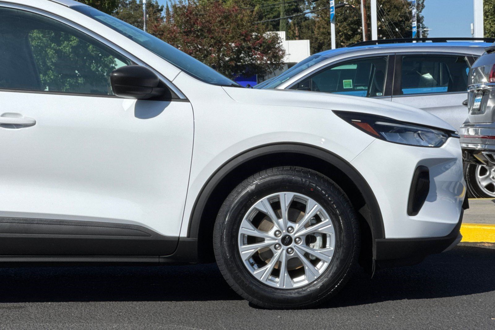 Used 2023 Ford Escape Active FWD image 35