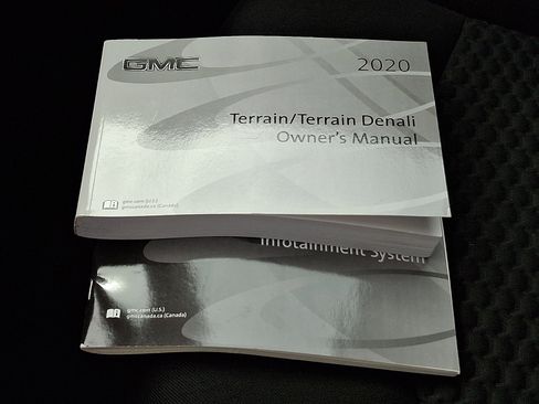 Used 2020 GMC Terrain SLE image 25