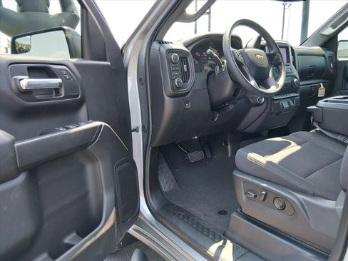 New 2026 Chevrolet Silverado 1500 Custom w/ Turbomax Blackout Package AWD/4WD image 11