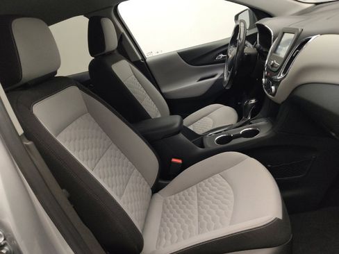 Used 2018 Chevrolet Equinox LT FWD image 21