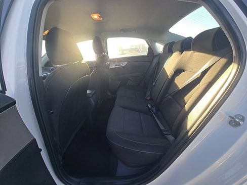 Used 2024 Kia Forte LXS FWD image 8