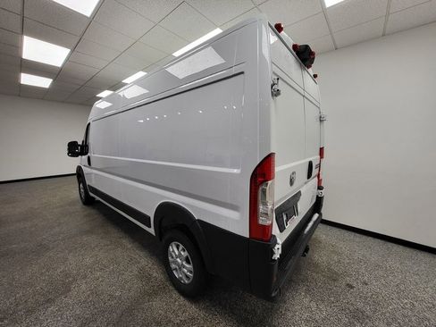New 2026 RAM ProMaster 2500 w/ Quick Order Package 22G SLT image 18