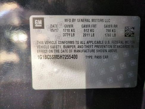 Used 2017 Chevrolet Cruze LS image 23