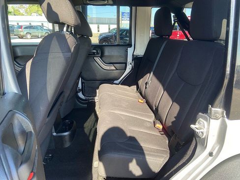 Used 2014 Jeep Wrangler Unlimited Sport w/ Quick Order Package 24S AWD/4WD image 14