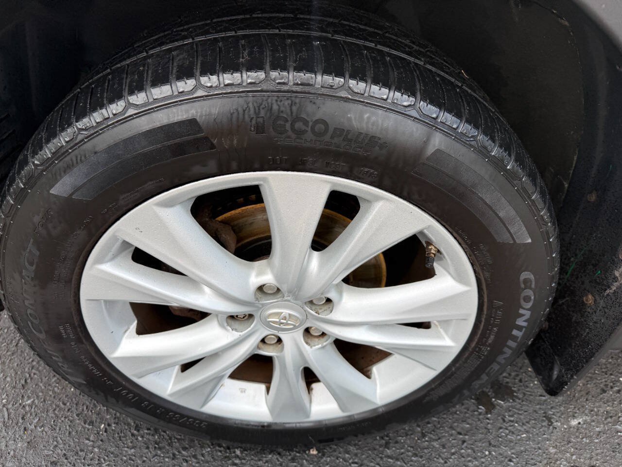 Used 2013 Toyota RAV4 Limited AWD/4WD image 9