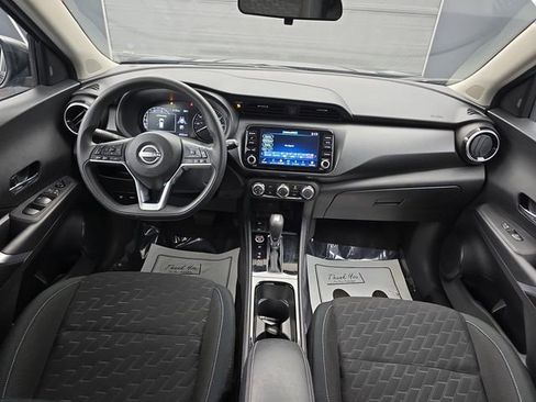 Used 2024 Nissan Kicks SV image 21