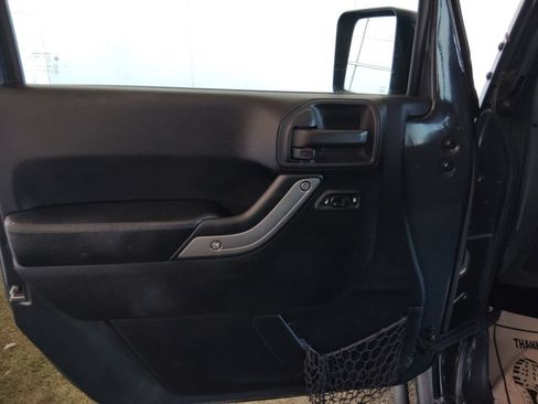Used 2016 Jeep Wrangler Unlimited Sport AWD/4WD image 20