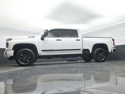 Used 2024 Chevrolet Silverado 3500 High Country w/ High Country Premium Package AWD/4WD image 50