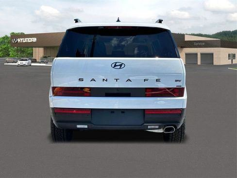 Certified 2025 Hyundai Santa Fe XRT image 6