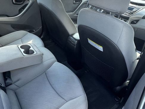 Used 2013 Hyundai Elantra GLS w/ Preferred Pkg FWD image 11