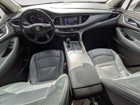 Used 2020 Buick Enclave Essence w/ Sport Touring Edition image 10