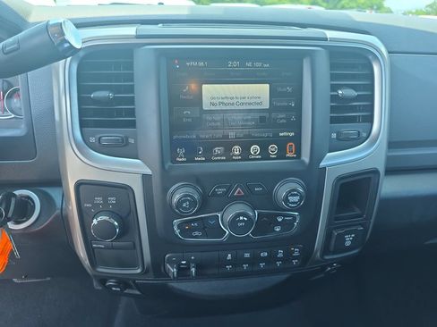 Used 2016 RAM 2500 SLT w/ Popular Equipment Group AWD/4WD image 23