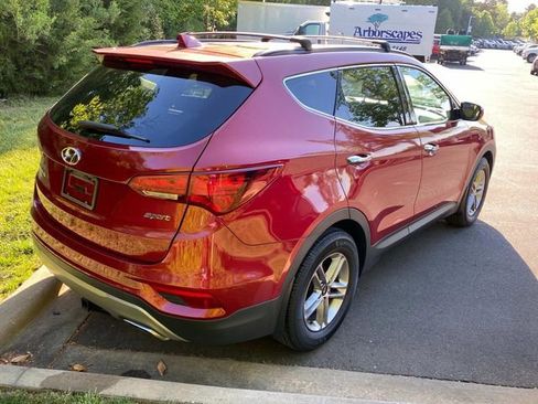 Used 2018 Hyundai Santa Fe Sport w/ 2.4L Value Package 02 FWD image 31