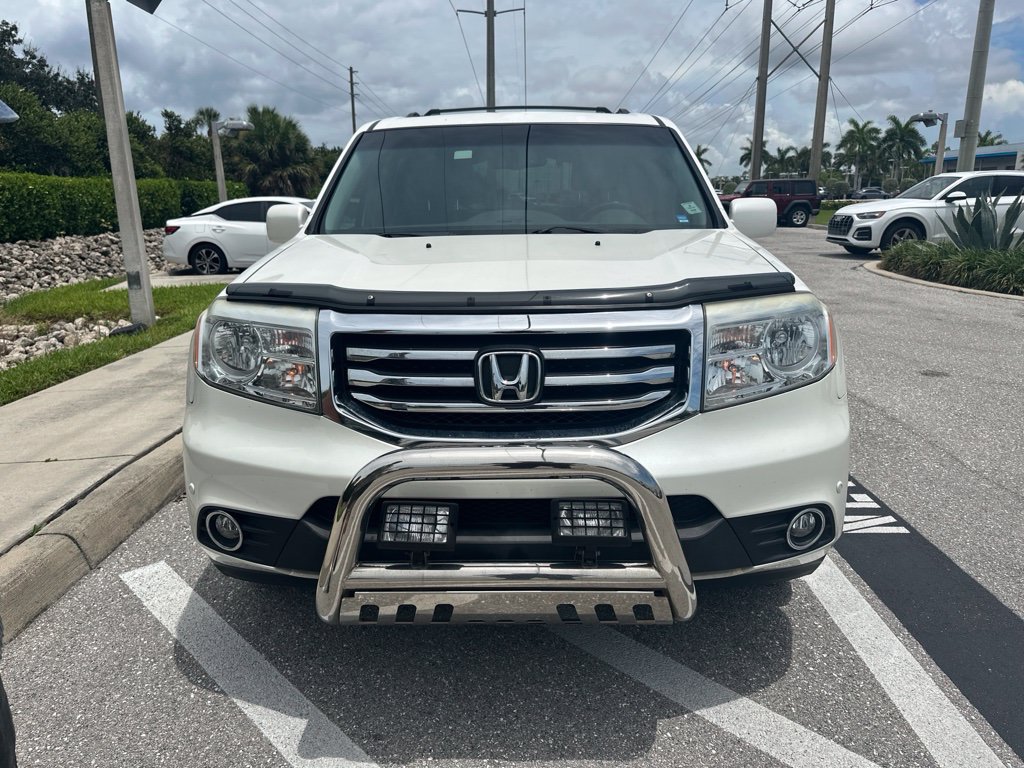 Used 2013 Honda Pilot Touring image 2