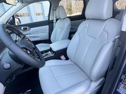 New 2026 Kia Sorento SX image 13