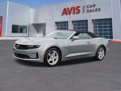Used 2023 Chevrolet Camaro LT image 1