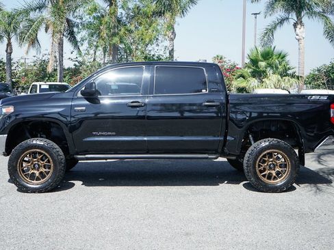 Used 2020 Toyota Tundra SR5 w/ SR5 Upgrade Package AWD/4WD image 5
