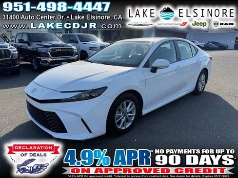 Used 2025 Toyota Camry LE FWD image 1